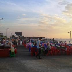 Mawlamyine street food